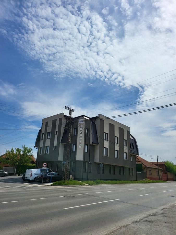 Garni Hotel Imperium Subotica Exterior foto